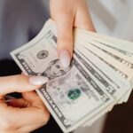 10 ways by which Food delivery companies make money